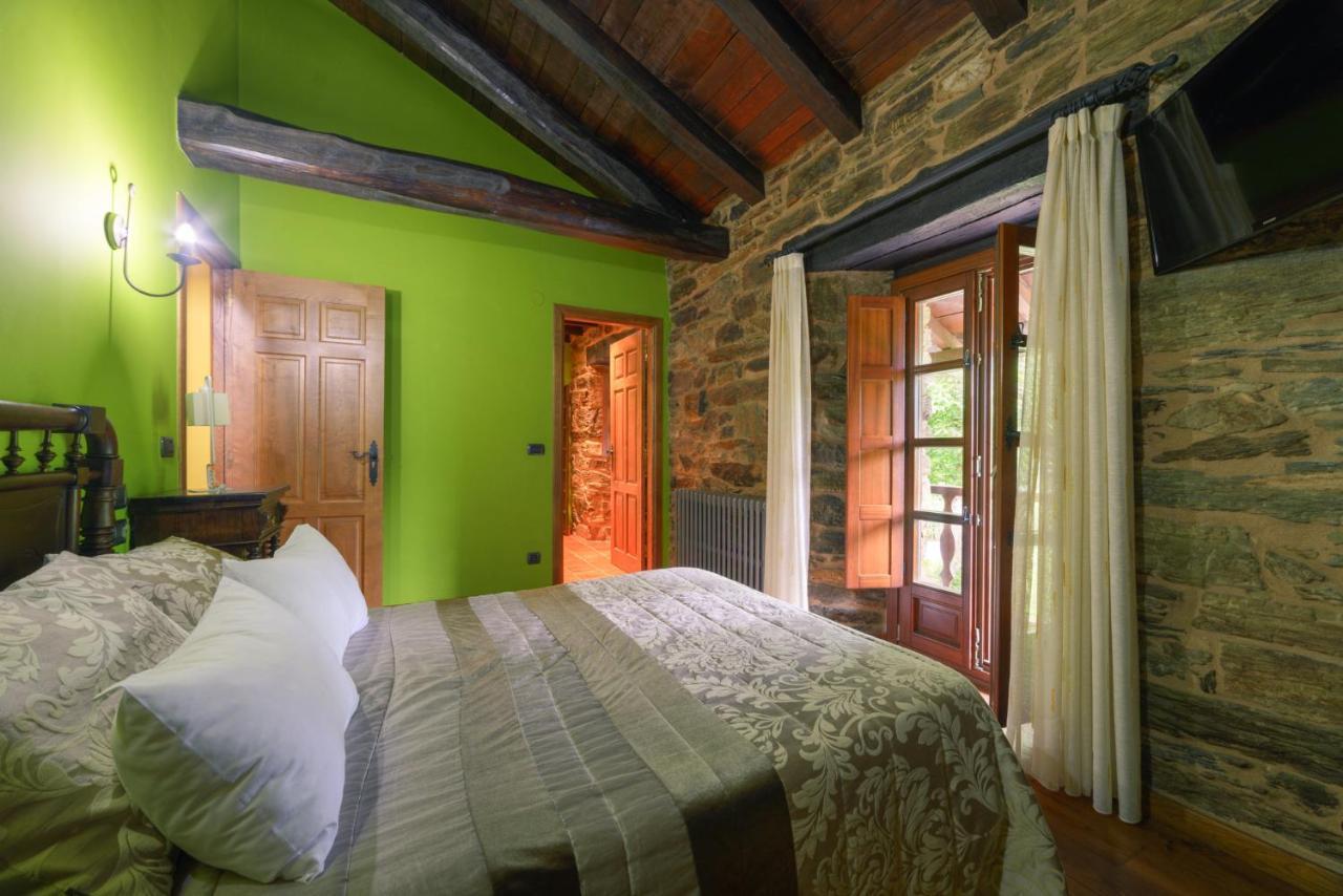 Casa Bouza Guest House Becerrea ภายนอก รูปภาพ