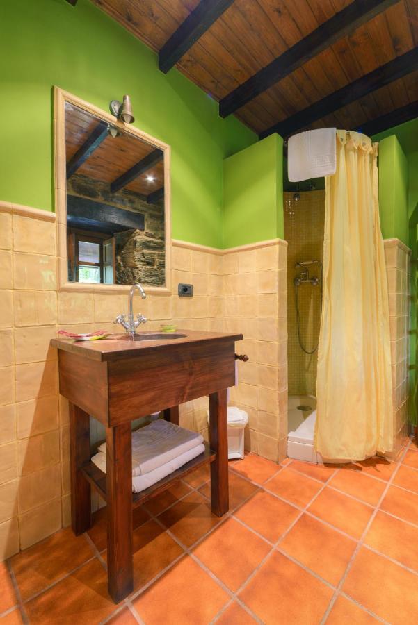 Casa Bouza Guest House Becerrea ภายนอก รูปภาพ